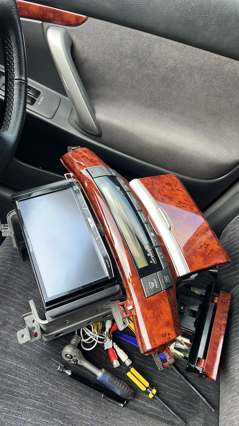 Фото в бортжурнале Toyota Premio (T240)