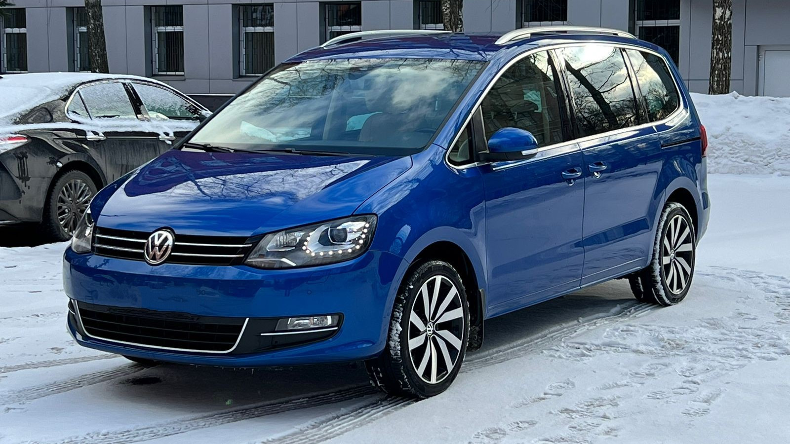 Volkswagen Sharan (2G) 2.0 дизельный 2019 | Птичка на DRIVE2