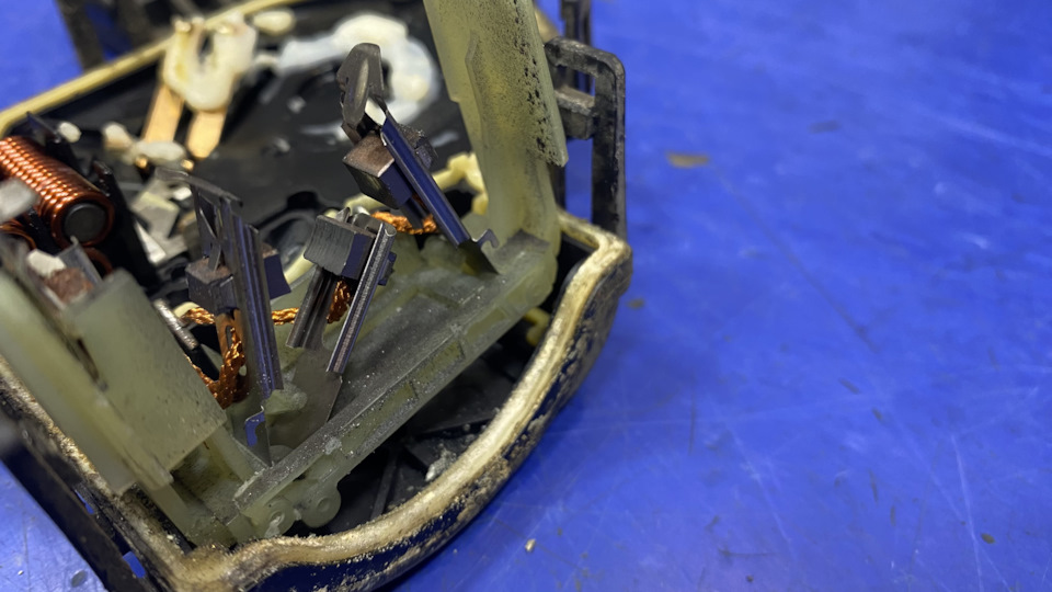 Стеклоочистители, они же «дворники», не работают при минусовой ...