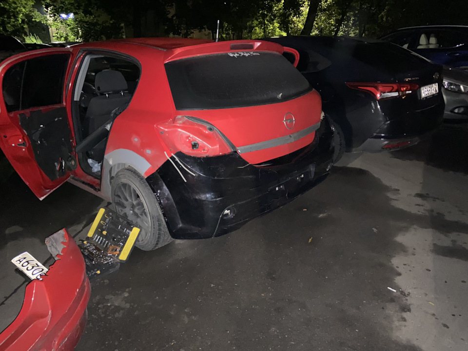 Задний бампер opc на astra h 5d — Opel Astra H, 1,6 л, 2007 года ...