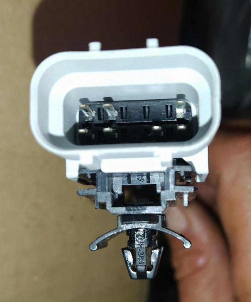 Flex-Ride #2: коса и разъемы переднего амортизатора GM 13300539 — Opel ...