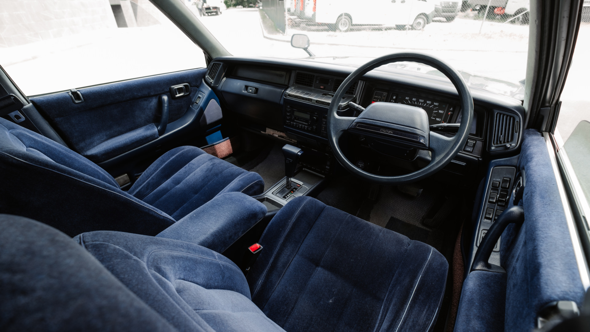 Продажа Toyota Crown Wagon (S130) 1989 (бензин, АКПП) — с историей  обслуживания — DRIVE2.RU