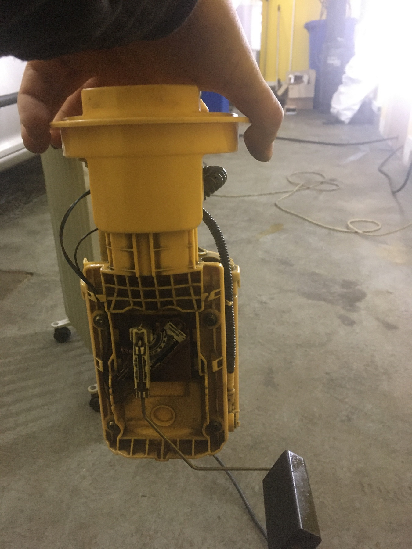 Чистка заборника в баке — Skoda Octavia A5 Mk2, 1,9 л, 2005 года ...