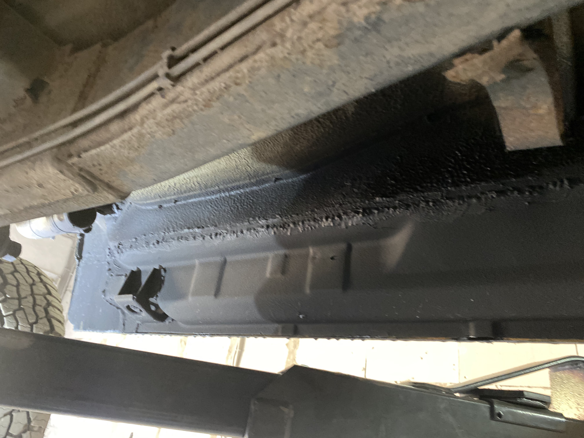 Замена порогов УАЗ Патриот вторая часть. Готовый результат. — УАЗ ...