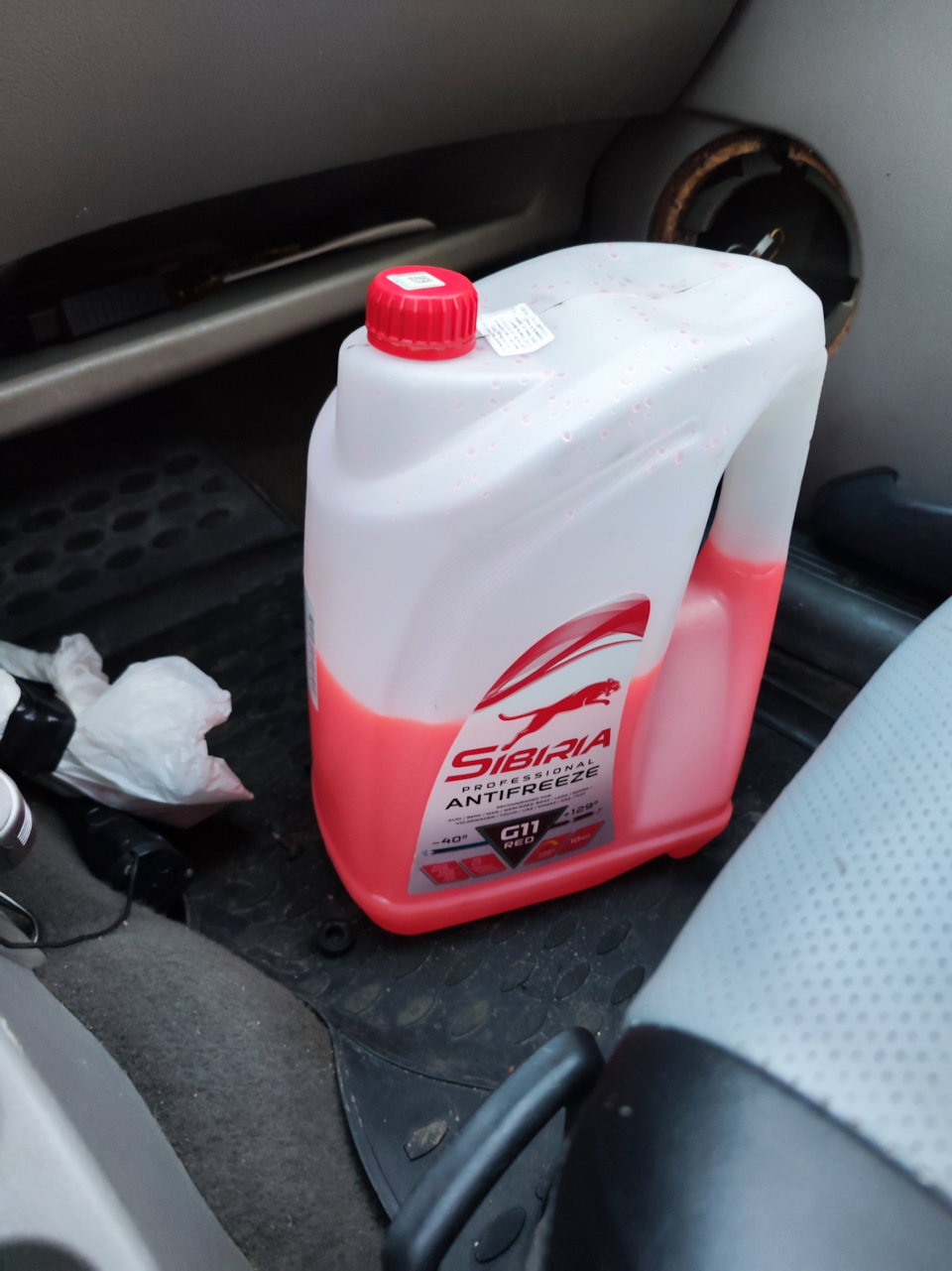 Болезнь Калин — потек радиатор печки салона — Lada Калина универсал, 1 ...