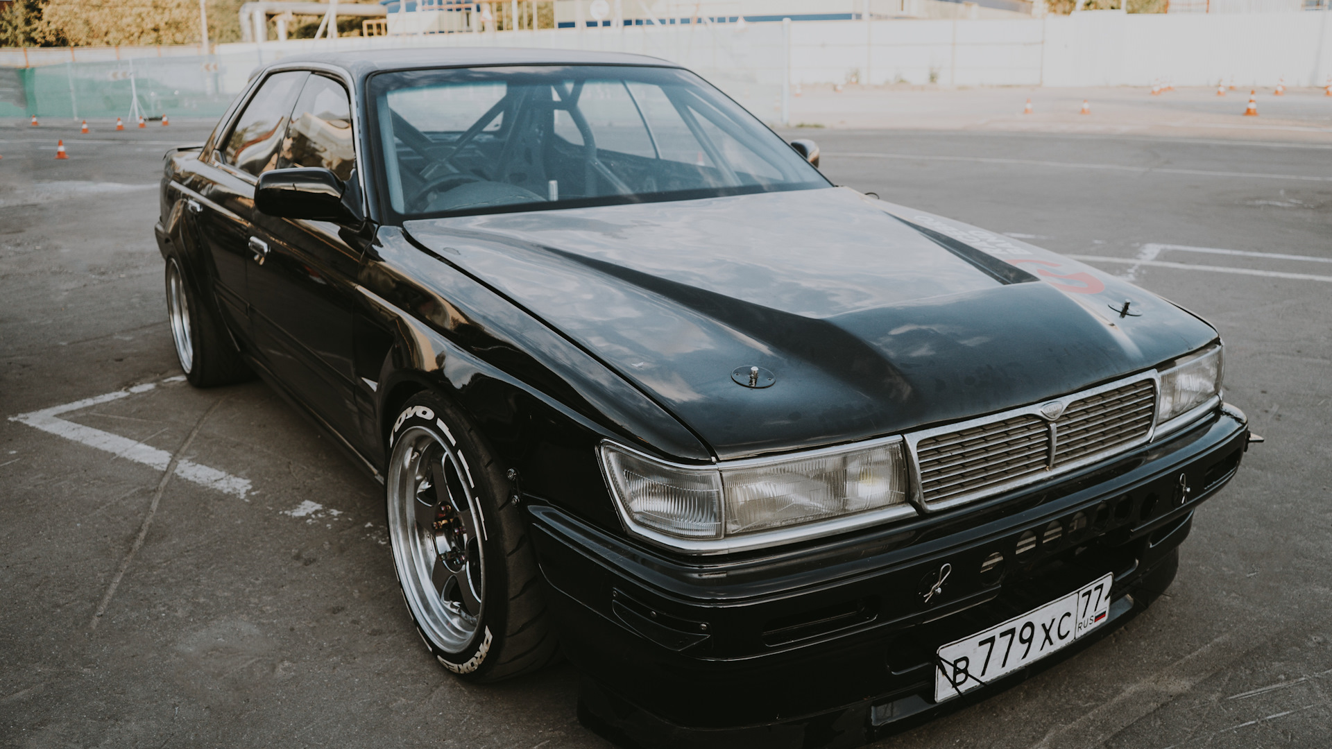 nissan laurel 33