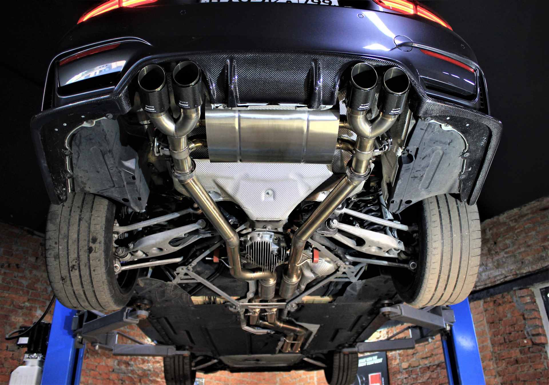 Bmw e60 двойной выхлоп. Bmw e60 двойной выхлоп. 4. Bmw f10 550 выхлоп. выхлоп bmw e39 530d.