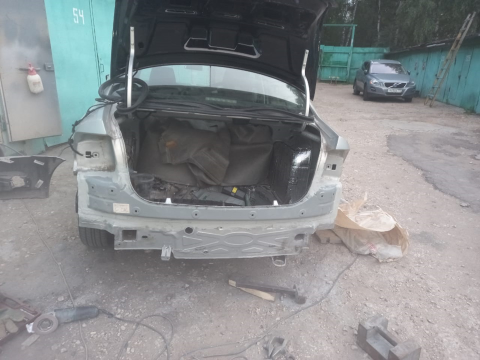 ремонт авто после ДТП — Volkswagen Polo Sedan, 1,6 л, 2011 года ...