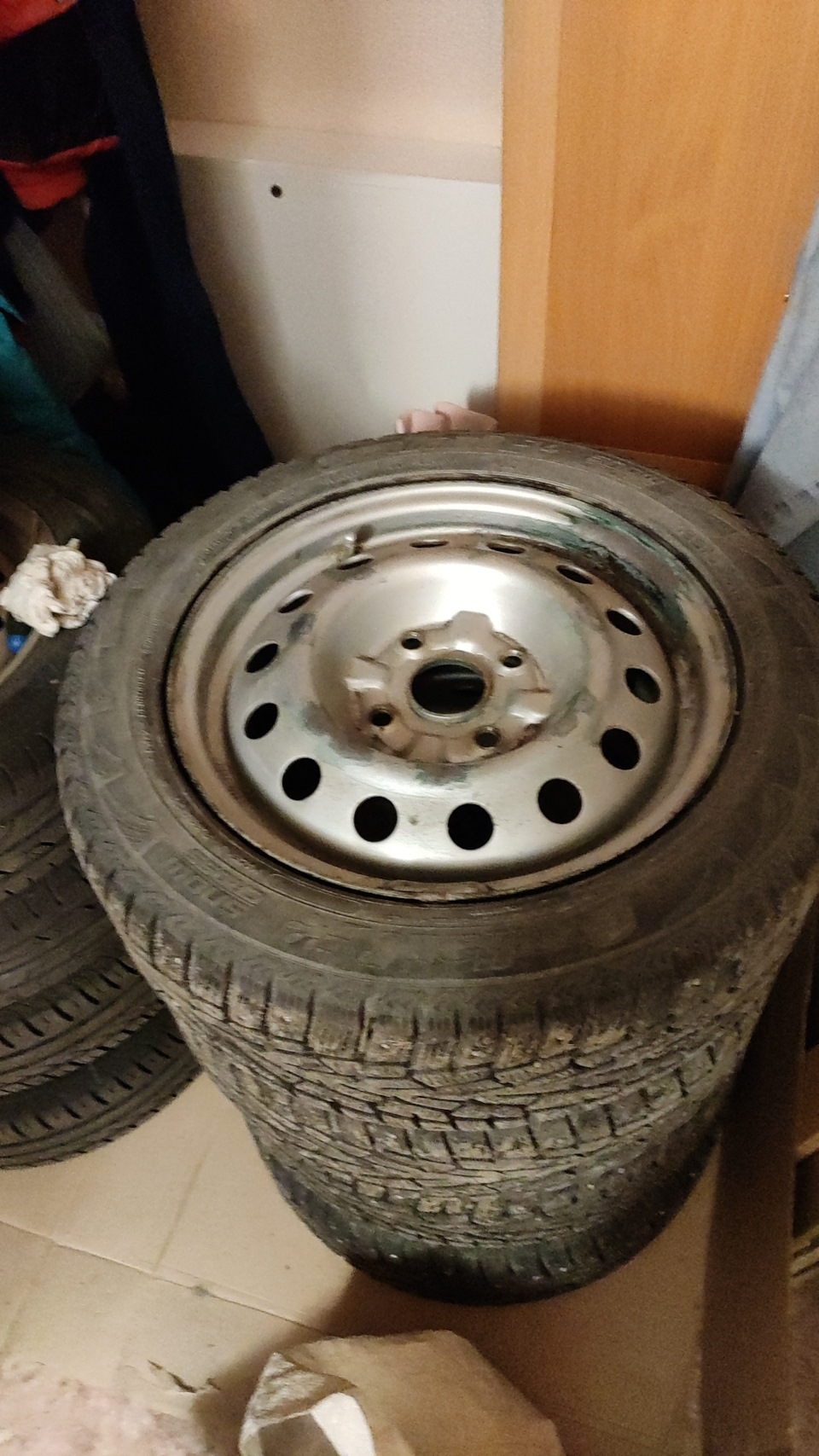 Очередной подкрас колес — Chevrolet Lacetti 5D, 1,6 л, 2008 года ...