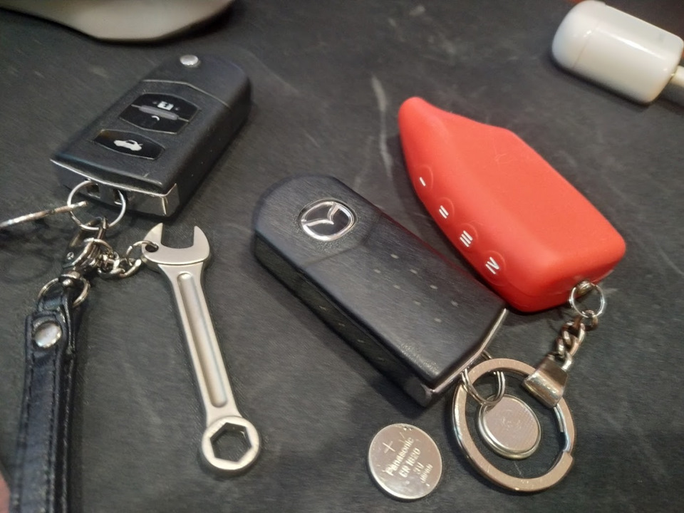 Замена батареек в ключах, визит к официальному дилеру. — Mazda 6 (2G ...