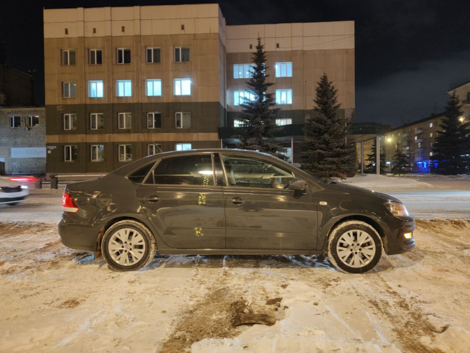 Занижение -30, замена подвески и ABS — Volkswagen Polo Sedan, 1,6 л ...
