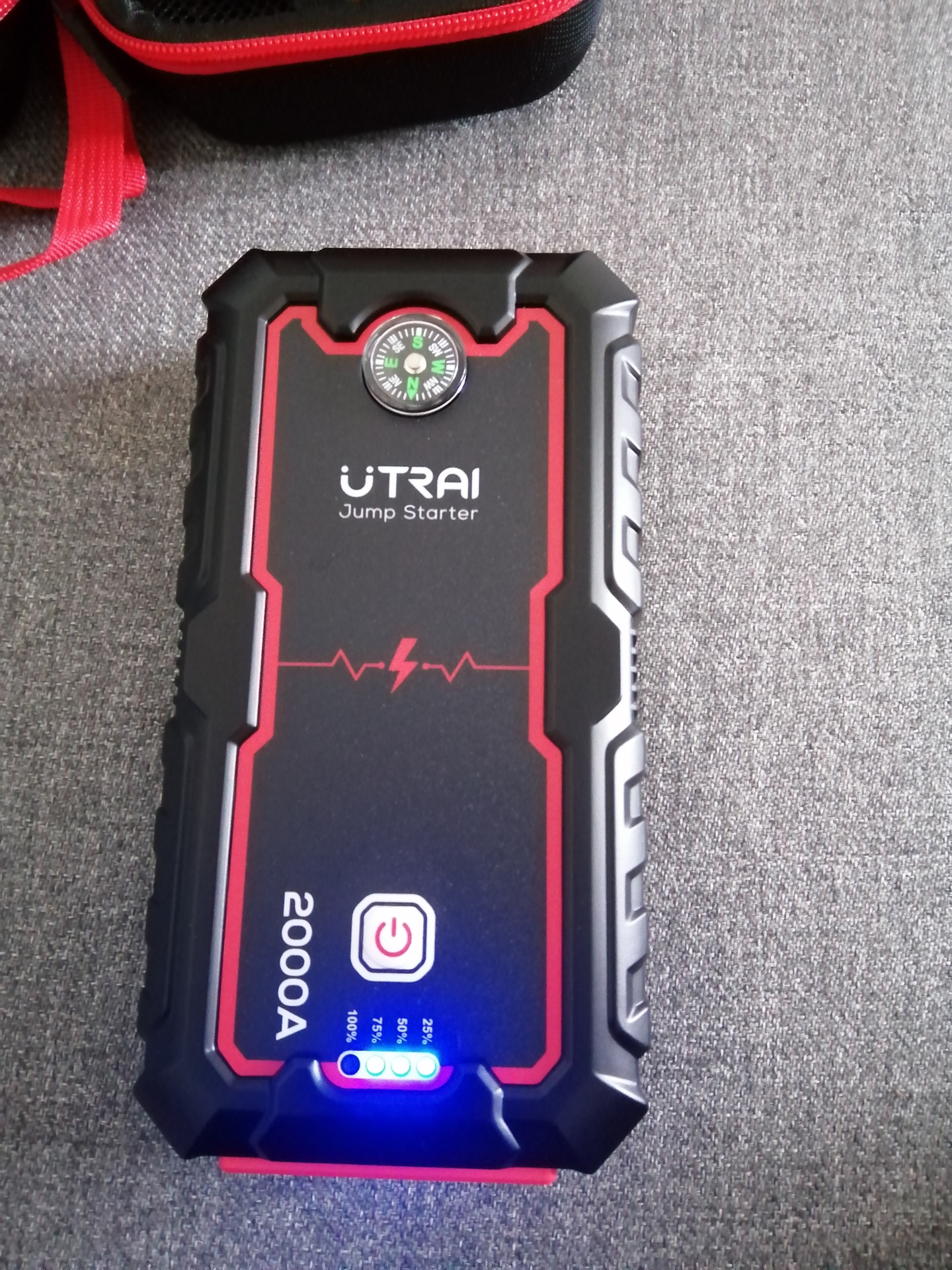 Utrai. Utrai 22000mah автомобильное. Пусковое устройство Utrai для автомобиля 25000 МАЧ. Jump Starter Jstar 3 инструкция. Бустер Utrai jstar5 пищит и моргает.