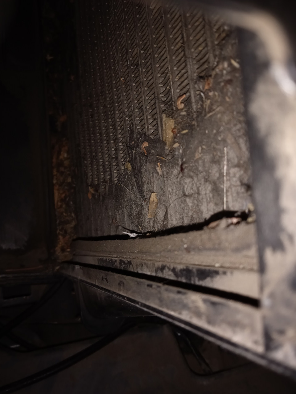 Субару Импреза GF, чистка моторчика печки и радиатора отопления салона ...