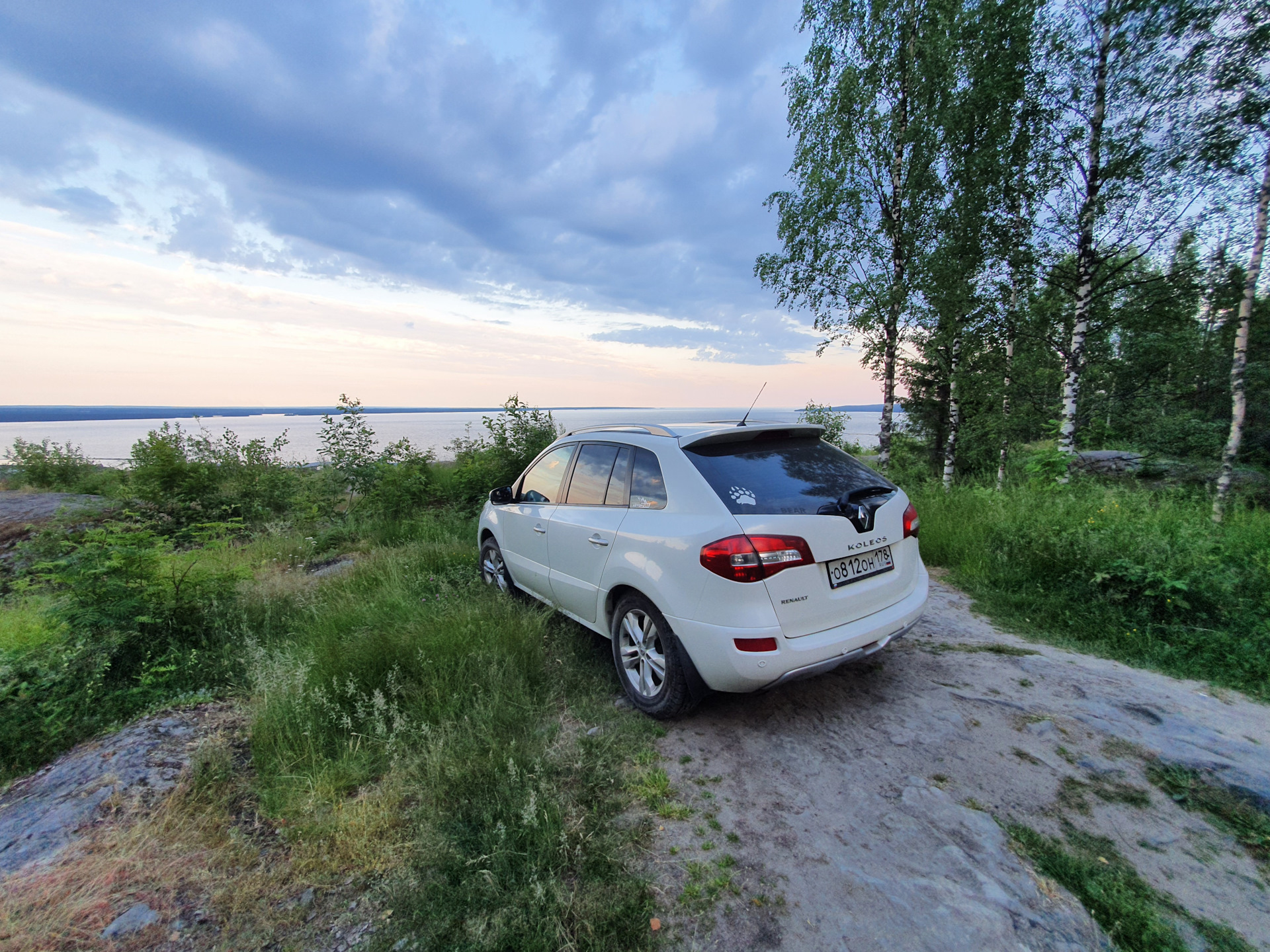 Кольский 2022 ч.1: Долина зайцев, Медвежьегорск — Renault Koleos (1G), 2 л,  2012 года | путешествие | DRIVE2