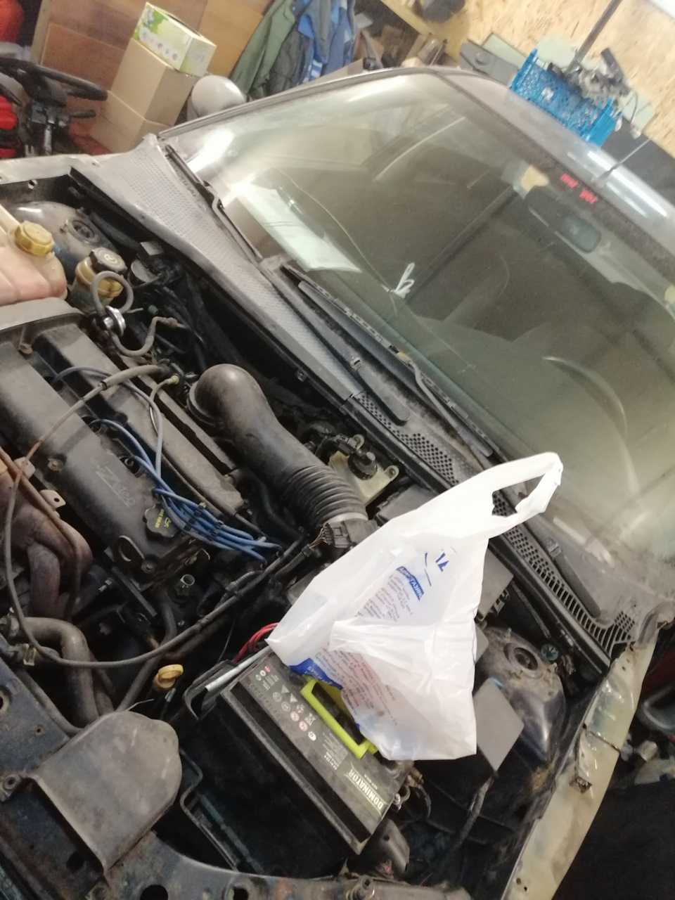 Разбираю мачо — Ford Focus Sedan I, 2 л, 2001 года | запчасти | DRIVE2