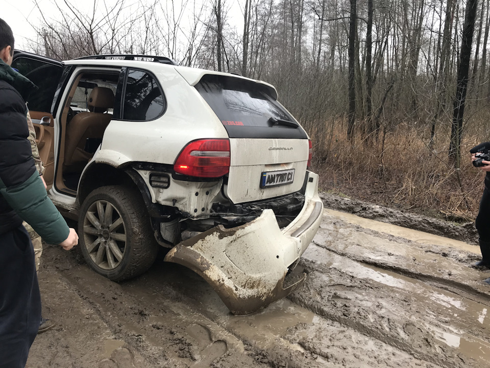 Off-road прошёл 💪 если б не этот задний бампер 🤫 — Porsche Cayenne (1G)  955/957, 4,8 л, 2007 года | покатушки | DRIVE2