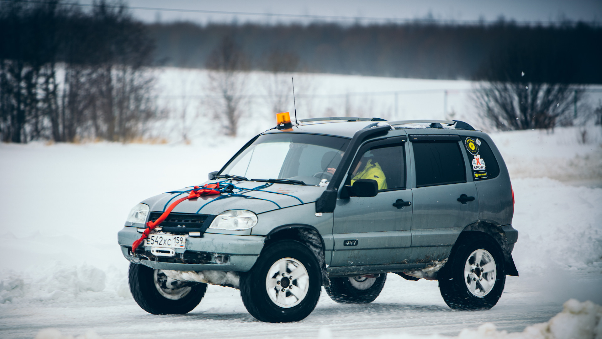 Chevrolet Niva fam 1