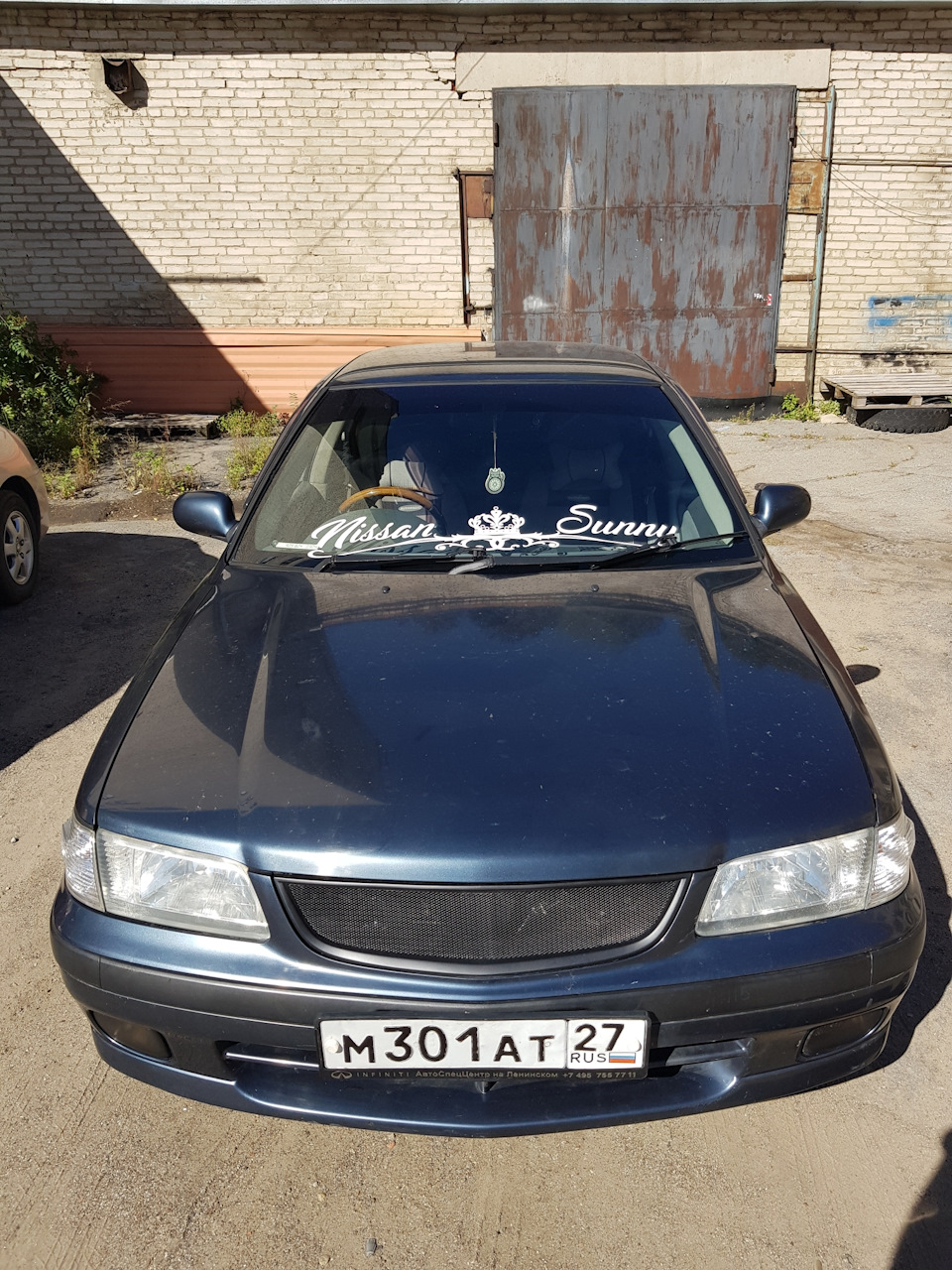 Наклейки) — Nissan Sunny (B15), 1,5 л, 1999 года | стайлинг | DRIVE2