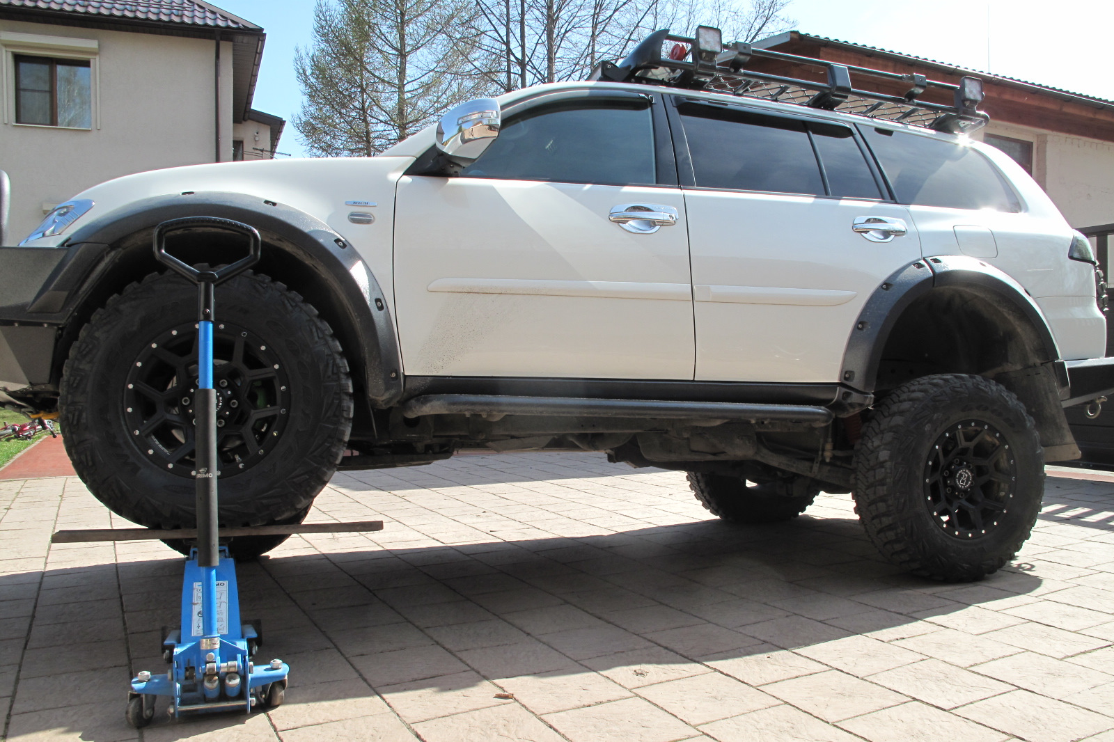 Стойка паджеро спорт 2