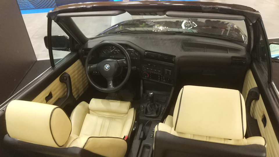 Водительское стекло не плотно прилегает к уплотнителю — Audi A5 (1G), 3 ...