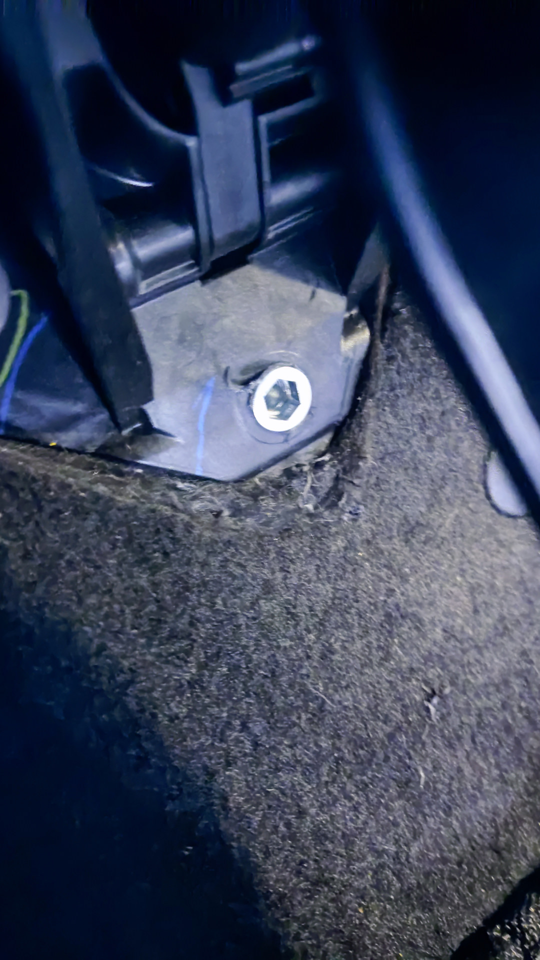 Упор педали сцепления на 1.8 МКПП — Skoda Octavia A7 Mk3, 1,8 л, 2017 ...