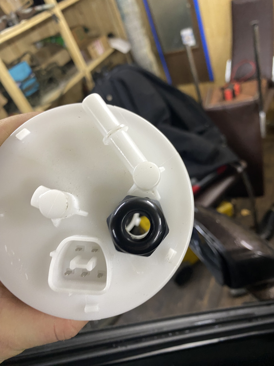 ОПЕРАЦИЯ: Дополнительное питание бензонасоса(устранение замечаний ...