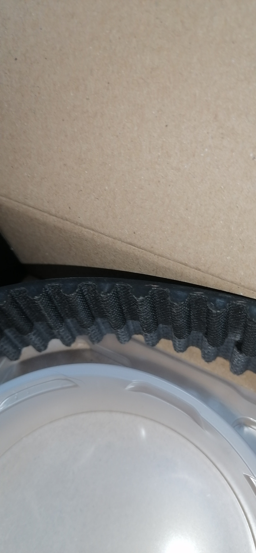 Два комплекта 8 кл. и 16 кл. GATES POWERGRIP KIT и ремень ГРМ от Toyota ...