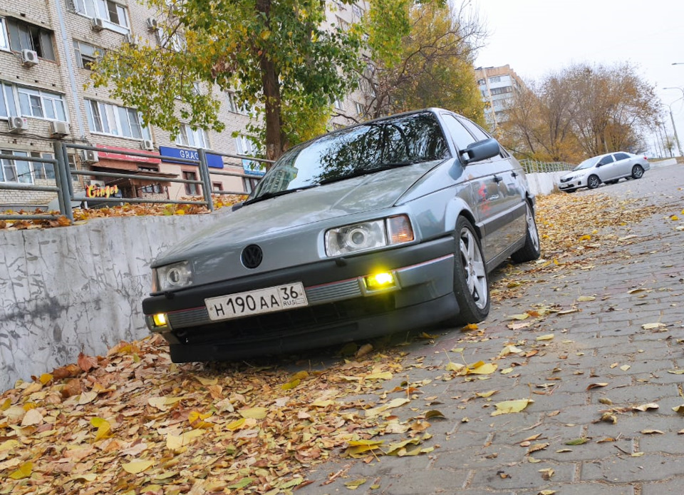 Новый лобаш — Volkswagen Passat B3, 1,8 л, 1989 года | запчасти | DRIVE2