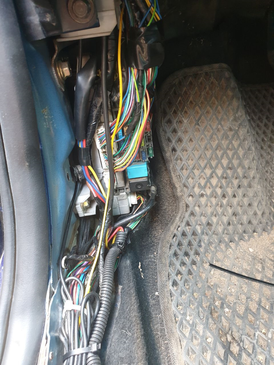 Воот — Mazda 6 (1G) GG