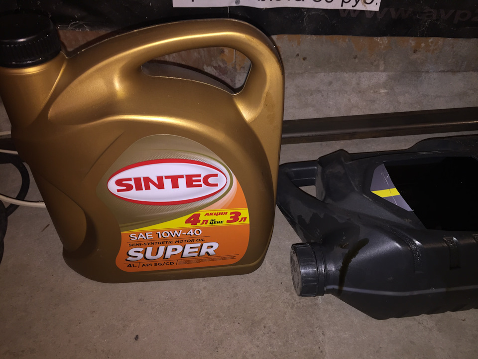 Замена масла в оке — КАМАЗ 11113 Ока, 0,7 л, 2003 года | плановое ТО ...