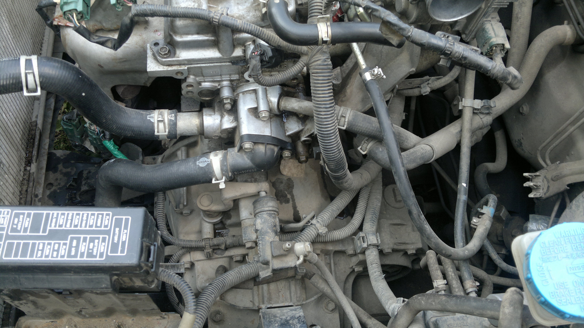 nissan almera n16 diesel патрубки отопителя