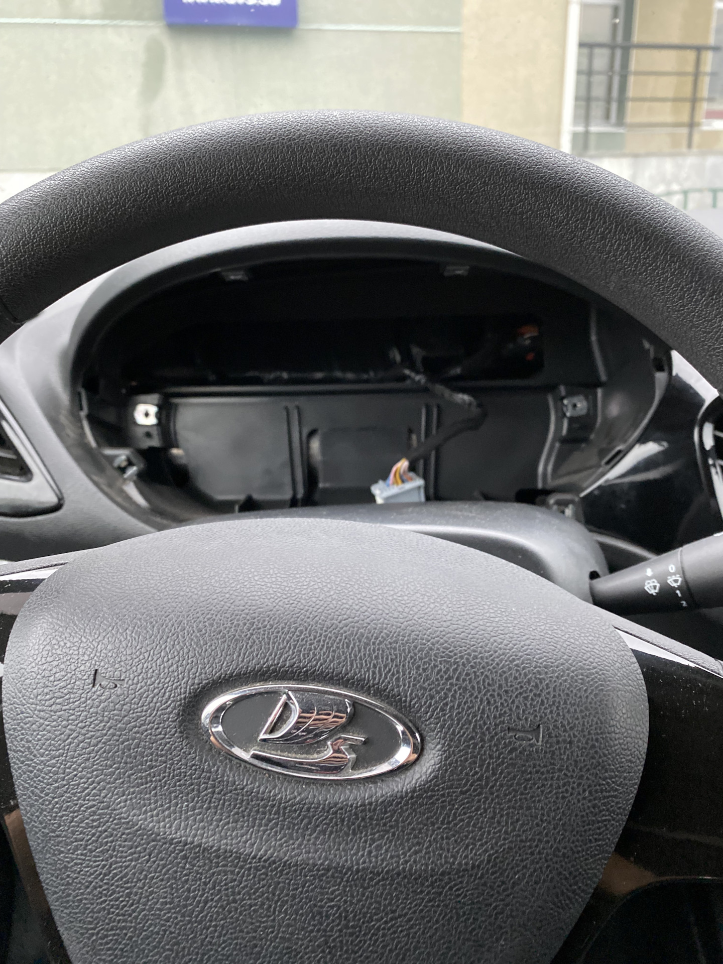 Приборная панель Веста спорт — Lada Vesta (1G), 1,6 л, 2018 года ...