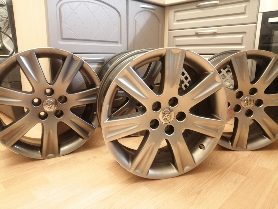 Диски тойота рав 4 r19. Диск рав 4 18. Диски рав 4 оригинал 18. Диски тойота рав 4 r19. Диски тойота рав 4 оригинал r18.