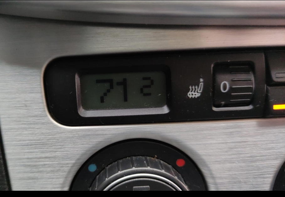 Замена потенциометра в моторчике заслонки климата — V159 — Volkswagen ...