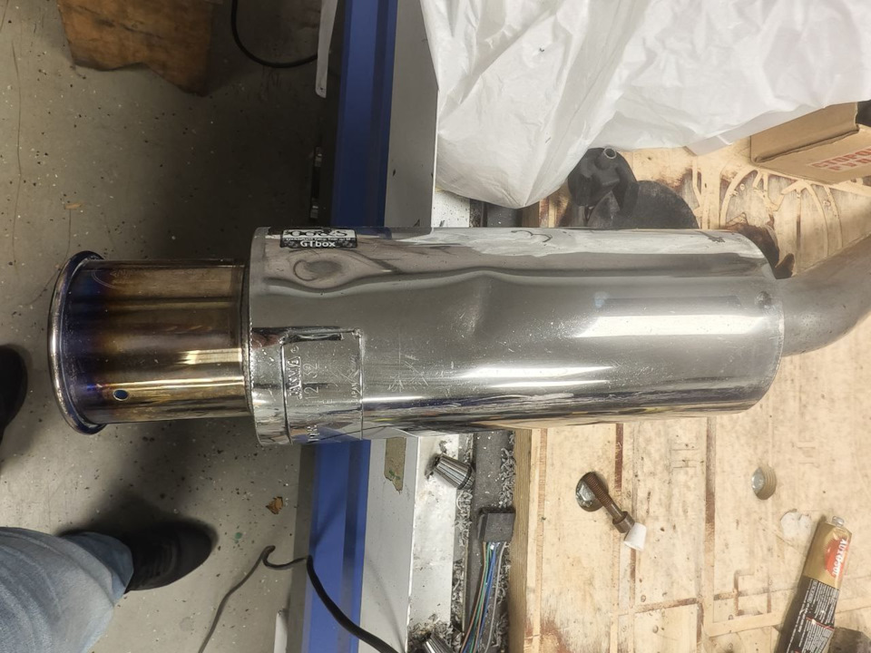 чуть покрупнее вид — Toyota bB (2G)