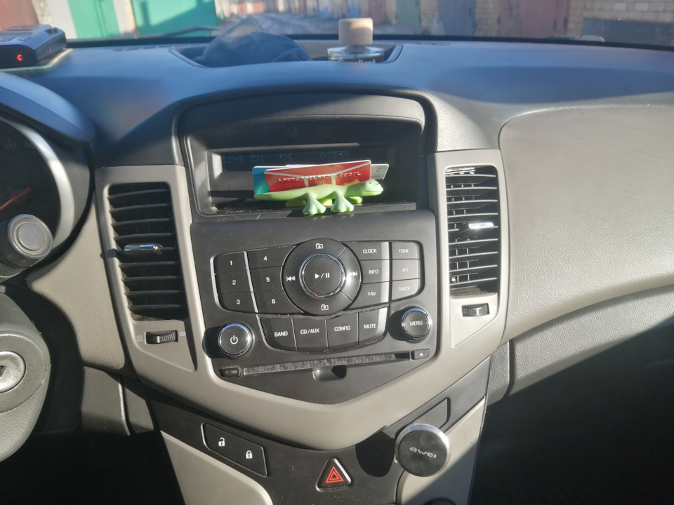 Может кто знает замены магнитолы — Chevrolet Cruze (1G), 1,6 л, 2010 ...