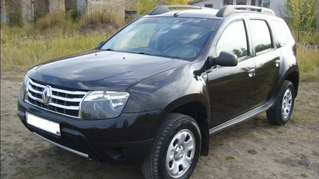 Renault Duster 2014 черный