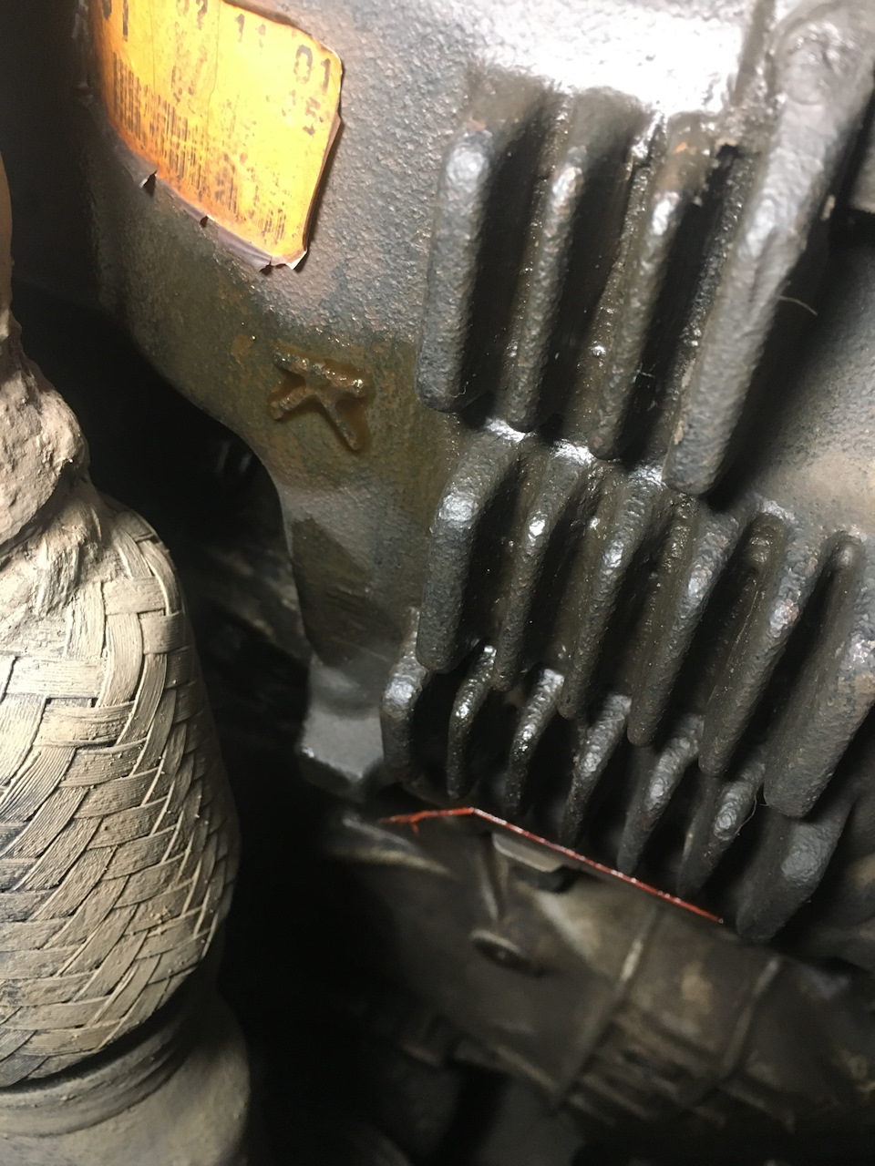 Течь сальника коленвала — Toyota Highlander (XU20), 3 л, 2002 года ...