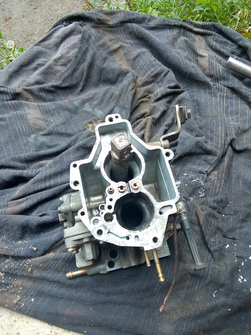 Солекс 21083 с диффузорами 24х24 — Москвич 2140, 1,5 л, 1981 года ...