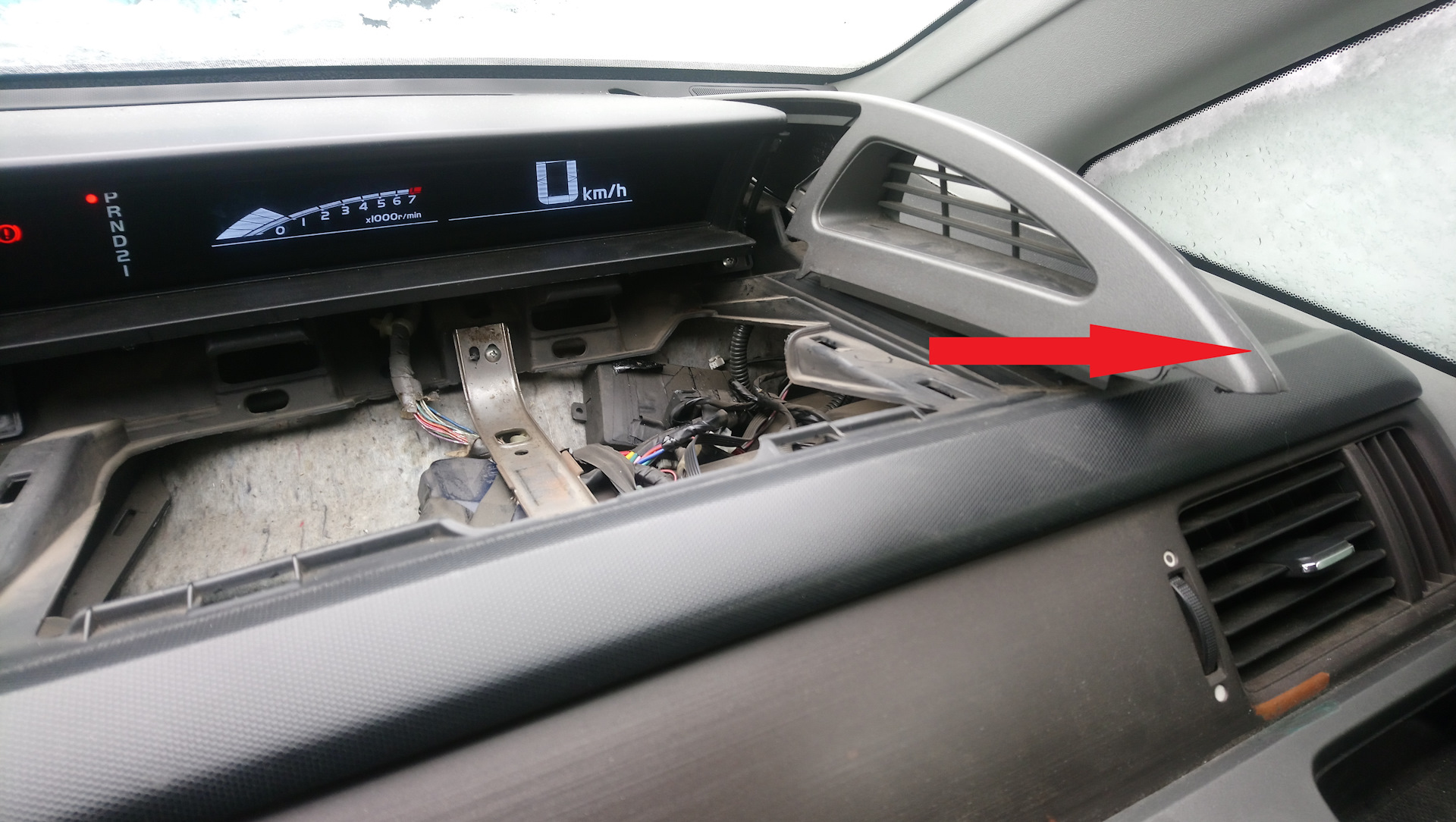 Как снять панель приборов на хонда разборка приборной панели - Honda Stepwgn (3G), 2 л, 2005 года своими руками DRI