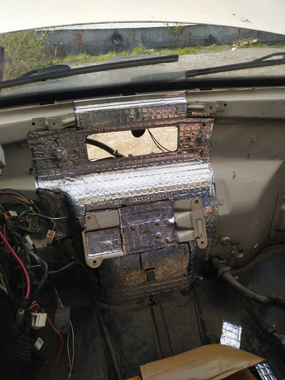 Торпеда Н/о часть 2 (разборка, проклейка, установка печки, подключение ...