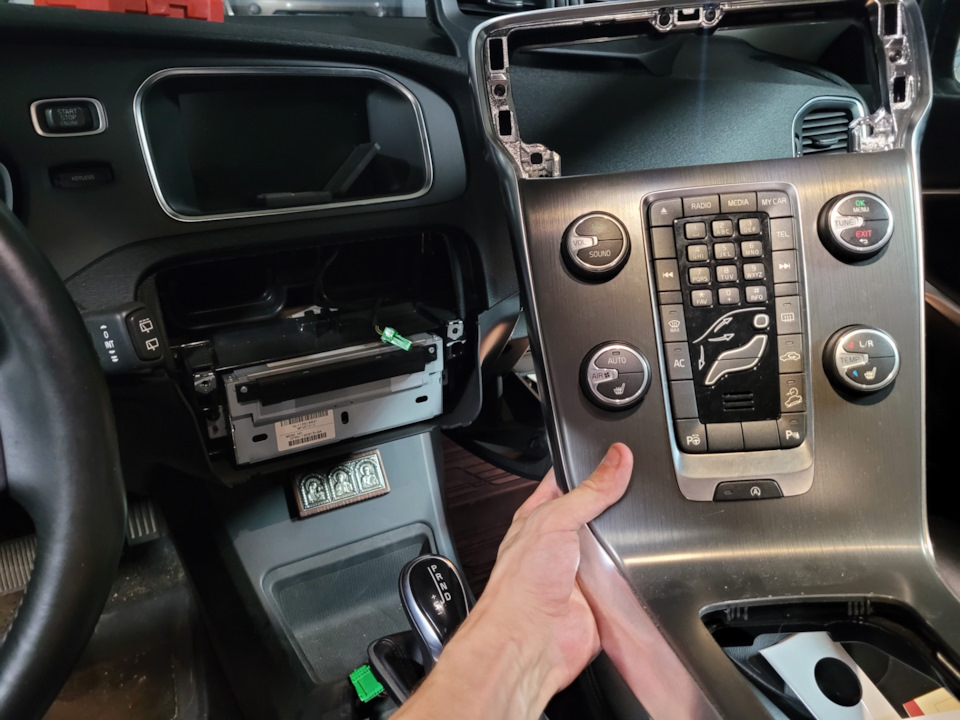 Фото в бортжурнале Volvo V40 Cross Country
