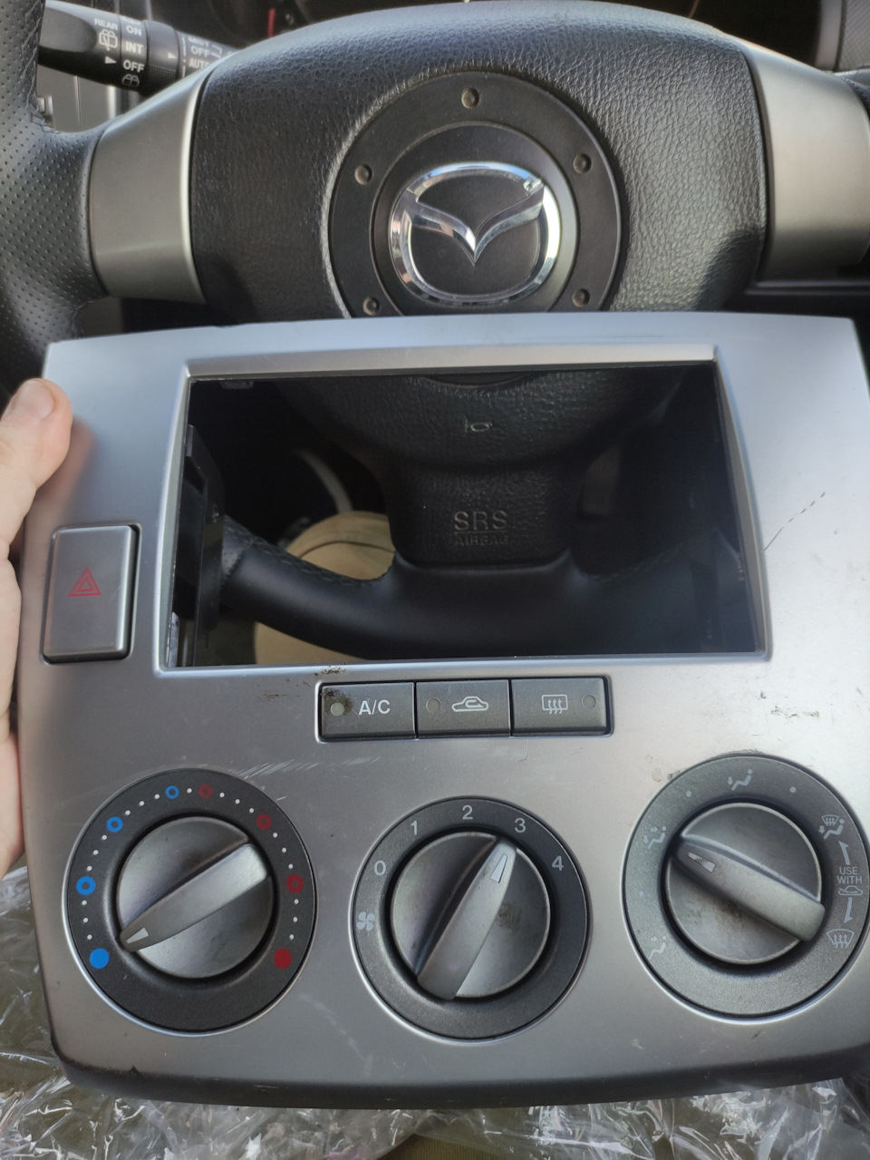 Рамка магнитолы 2din — Mazda Demio (2G), 1,5 л, 2006 года | автозвук ...