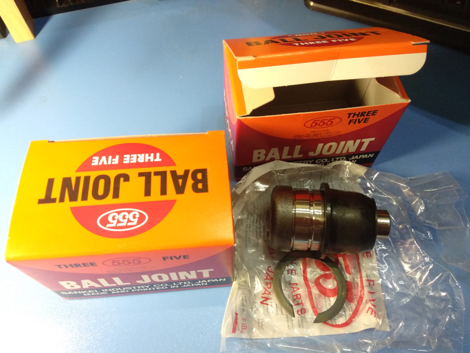 Замена шаровых и отбойников передних амортизаторов — Mitsubishi Lancer ...