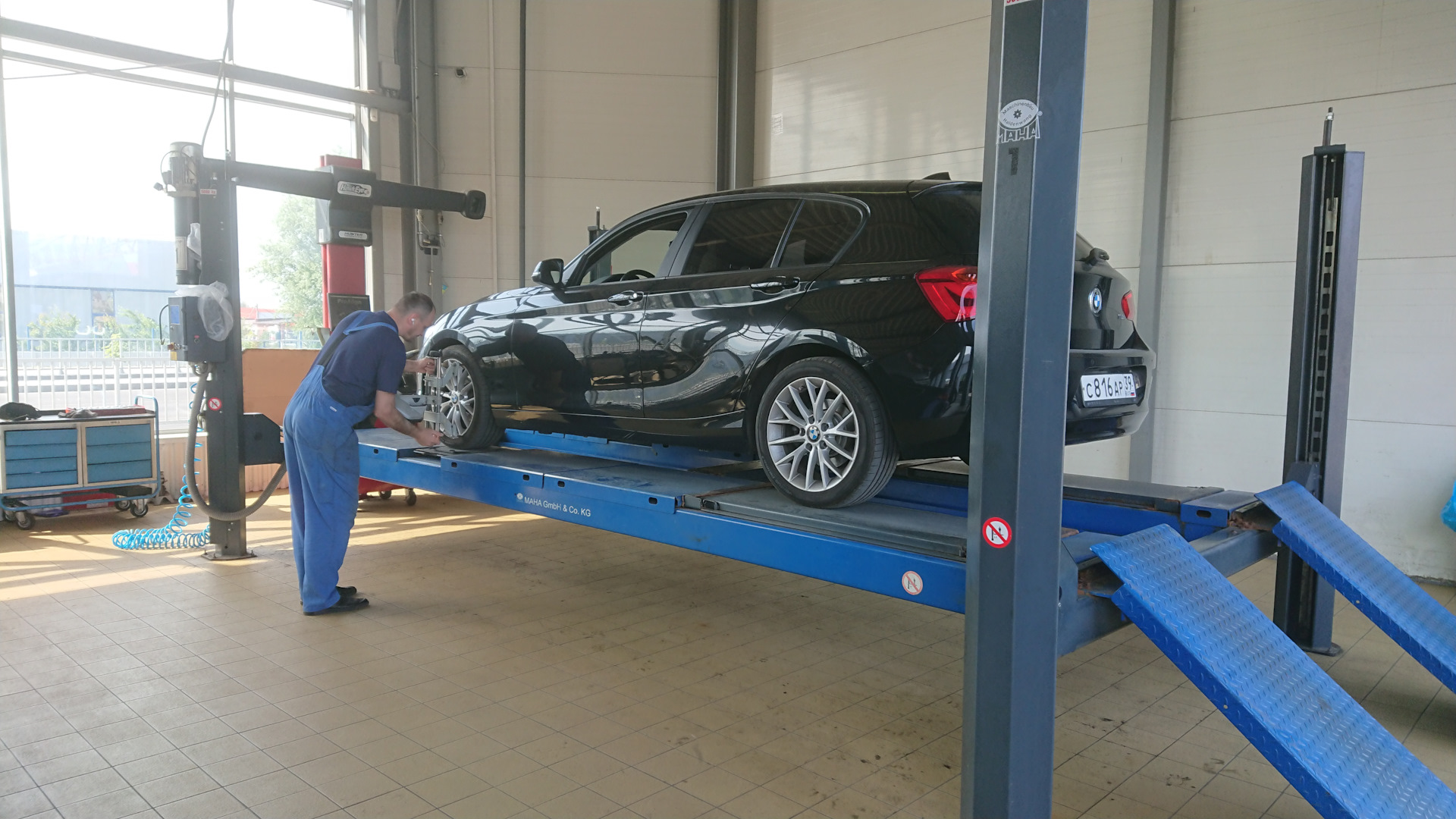 Стук передней подвески в жару — ПОБЕЖДЁН! — BMW 1 series (F20), 1,5 л, 2017  года | визит на сервис | DRIVE2