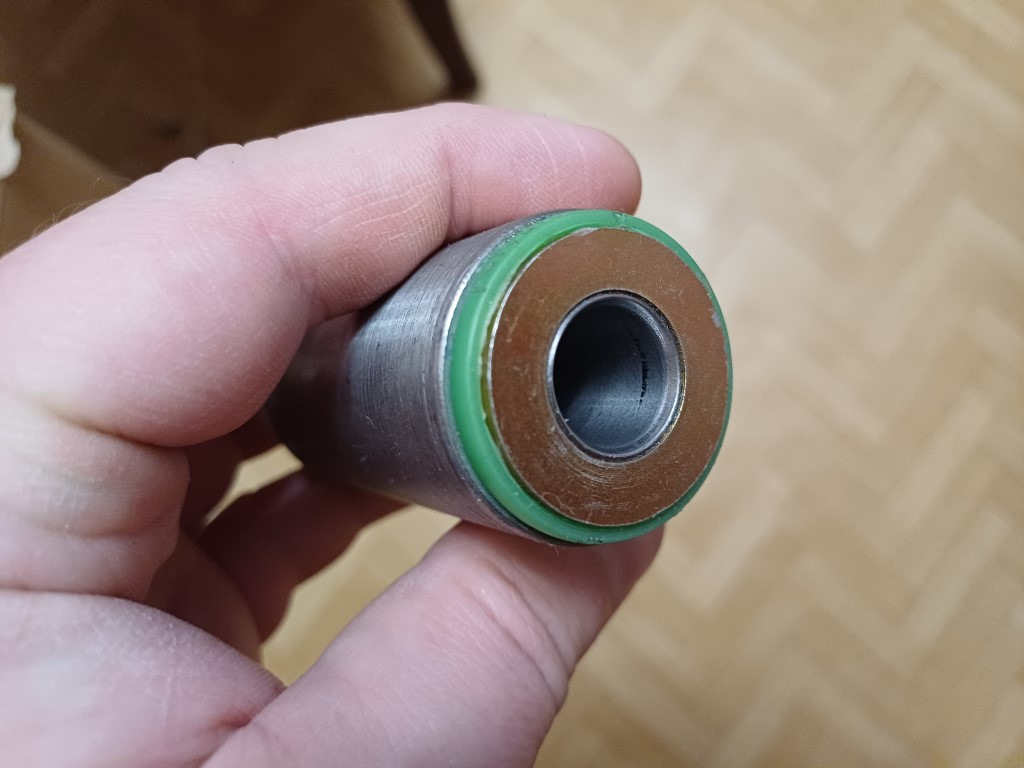 Полиуретановые сайлентблоки рессор на 31105 — ГАЗ 31105, 2,3 л, 2007 ...