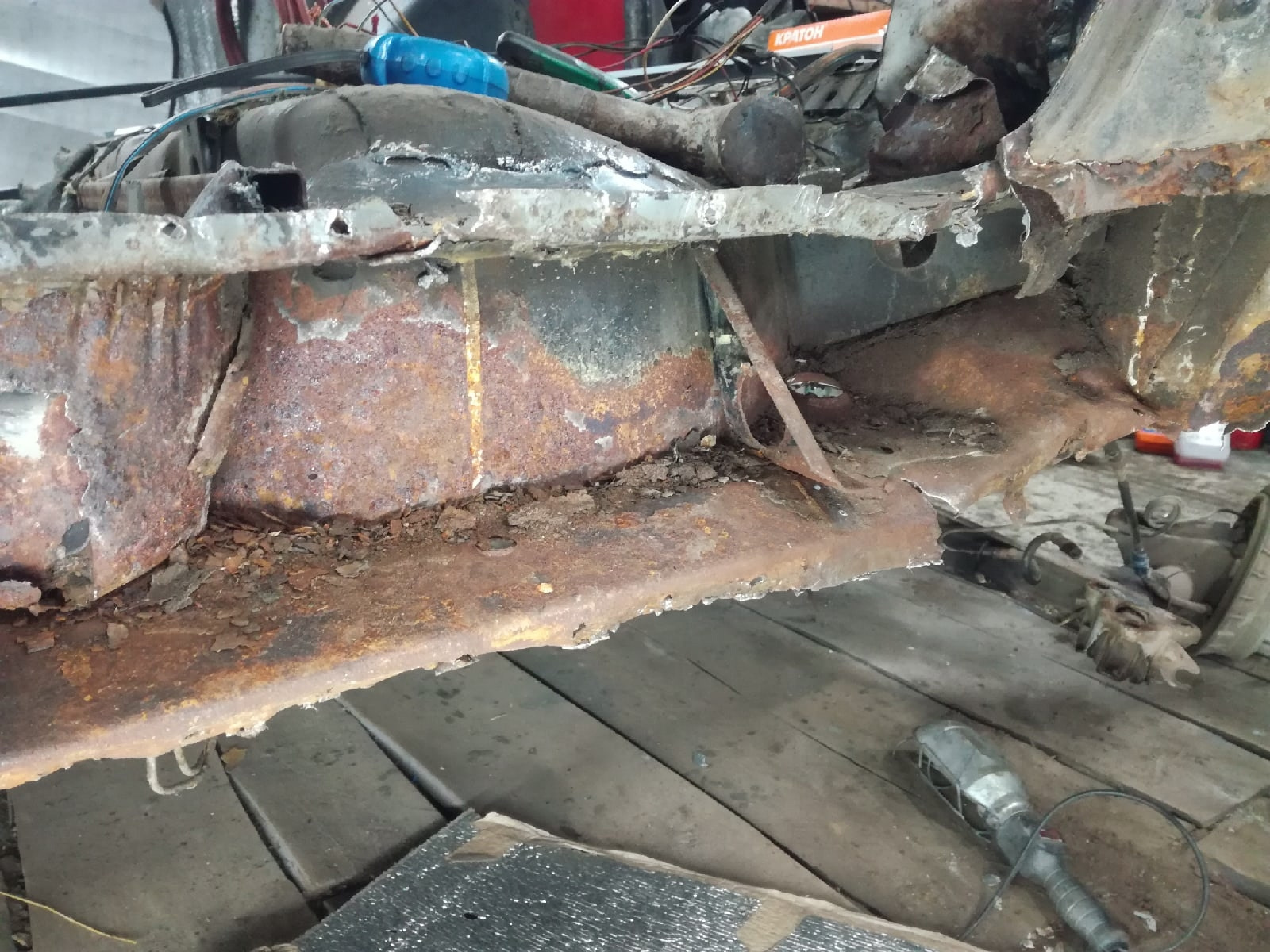 Ремвставка заднего лонжерона из толстого железа, замена своими руками ...