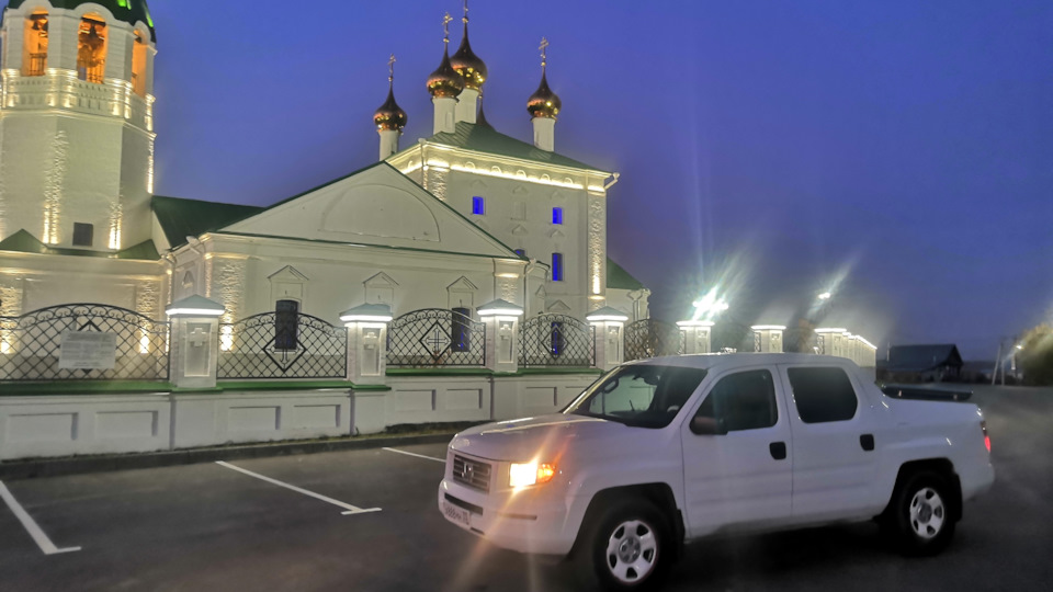 Honda Ridgeline (1G) 3.5 бензиновый 2008 | на DRIVE2