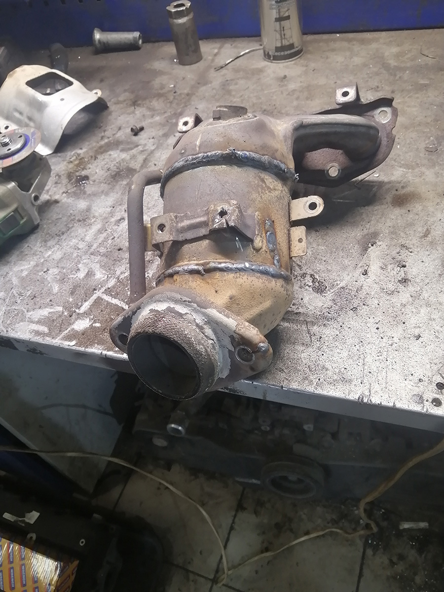 Фото в бортжурнале Nissan Note (2G)