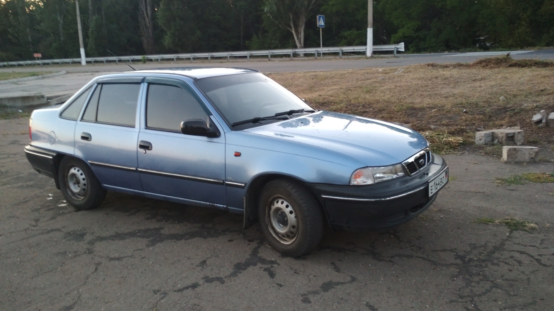 Daewoo Nexia 1996. Дэу 1996 года. Автомобиль Дэу Нексия отзывы владельцев. Дэу отзывы.